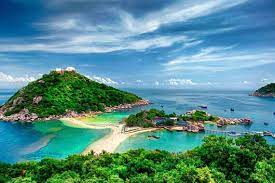 Vì sao vịnh Nha Trang là một trong những vịnh biển đẹp nhất thế giới