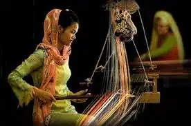 Khám phá nghề dệt thổ cẩm truyền thống của làng Chăm Mỹ Nghiệp Ninh Thuận